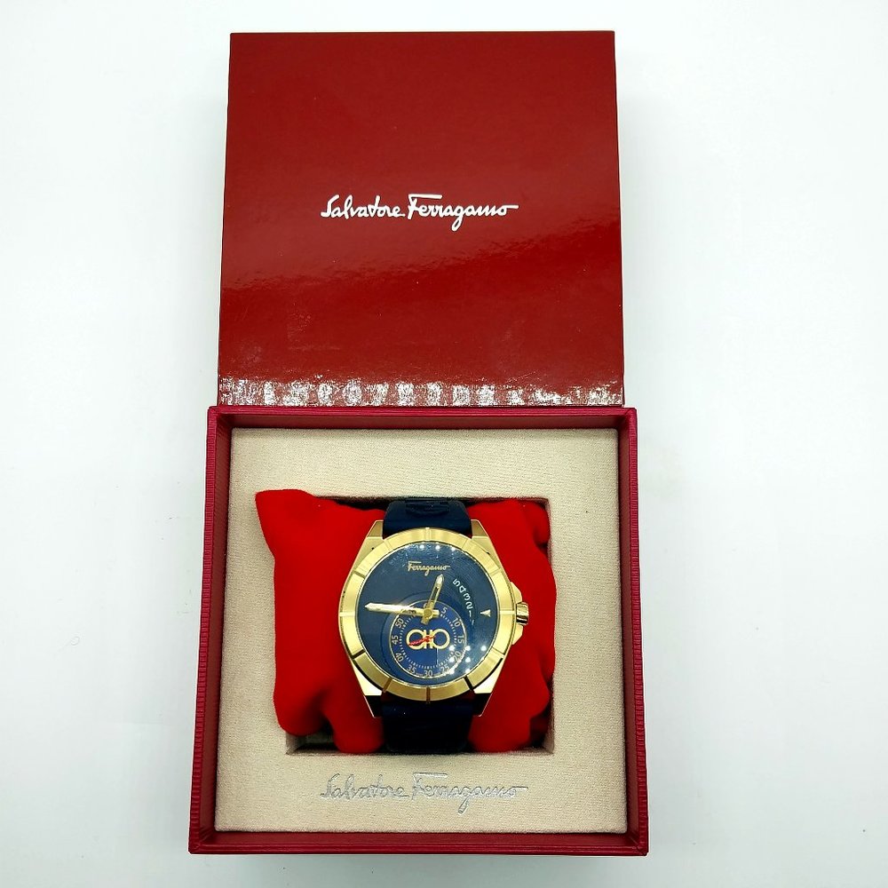NEW Men's SALVATORE FERRAGAMO Swiss Urban Blue Silicone Strap Watch 43mm